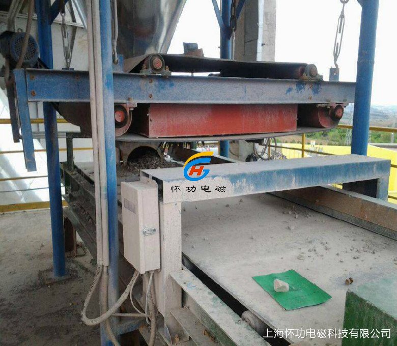 平式皮带机用自卸永磁除铁器厂家产品使用效果