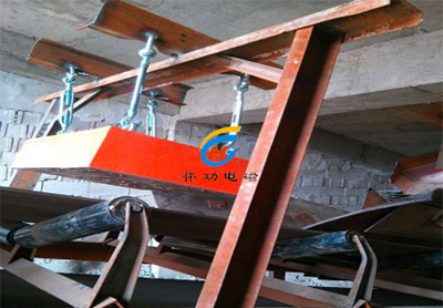 400*600永磁悬挂除铁器