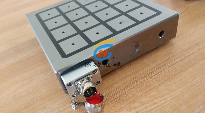 磨削用电永磁吸盘图片