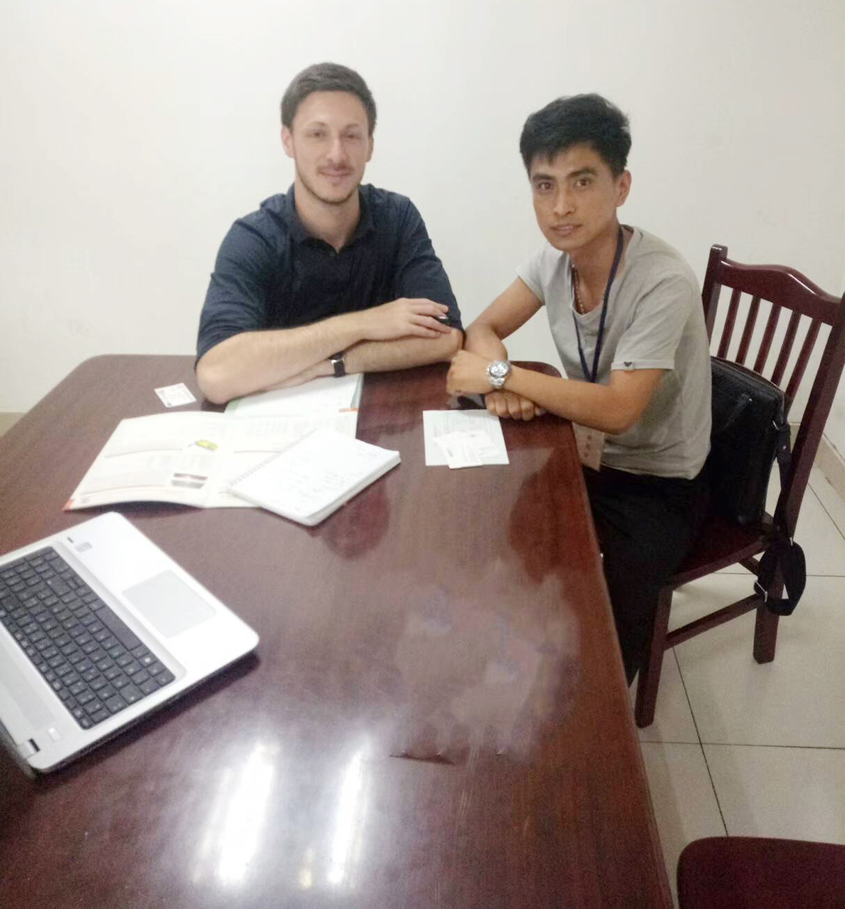 海外客户来访怀功电磁吸盘