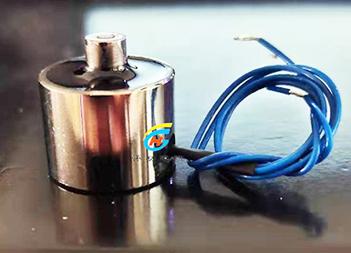 24V机械手用凸形电磁铁