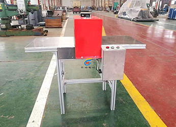 自动流水平面退磁器