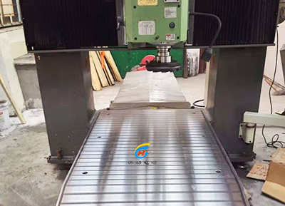 龙门铣床1m*3m电永磁吸盘