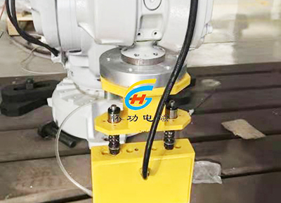 机械手搬运槽钢电永磁吸盘